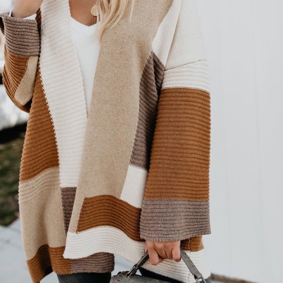 Creamy Colorblock Cardigan - Picture 8 of 8